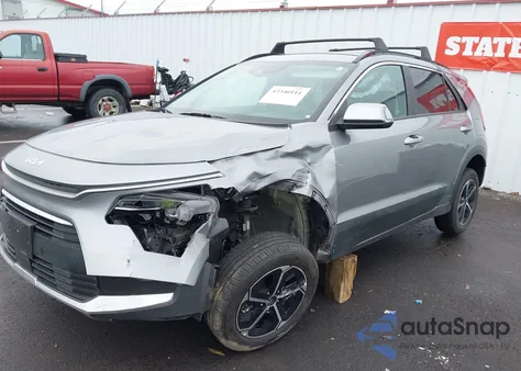 2024 Kia Niro Ex z USA, uszkodzony, nr VIN KNDCR3LE5R5184377
